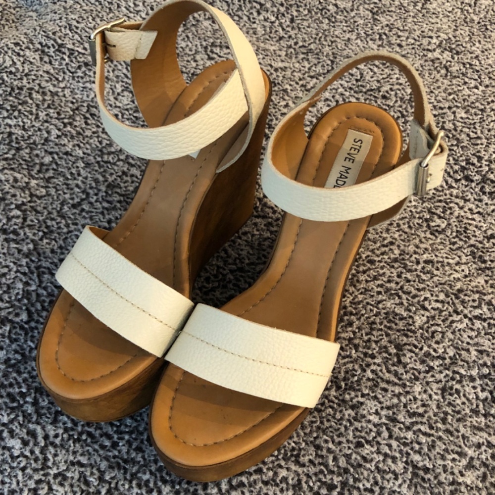 Steve Madden Wedge Sandals With White Leather Str… - image 2
